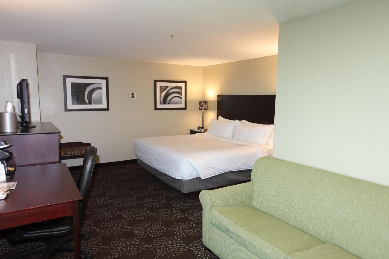 Holiday Inn Express Pittsburgh West - Greentree, An Ihg Hotel Crafton Екстериор снимка