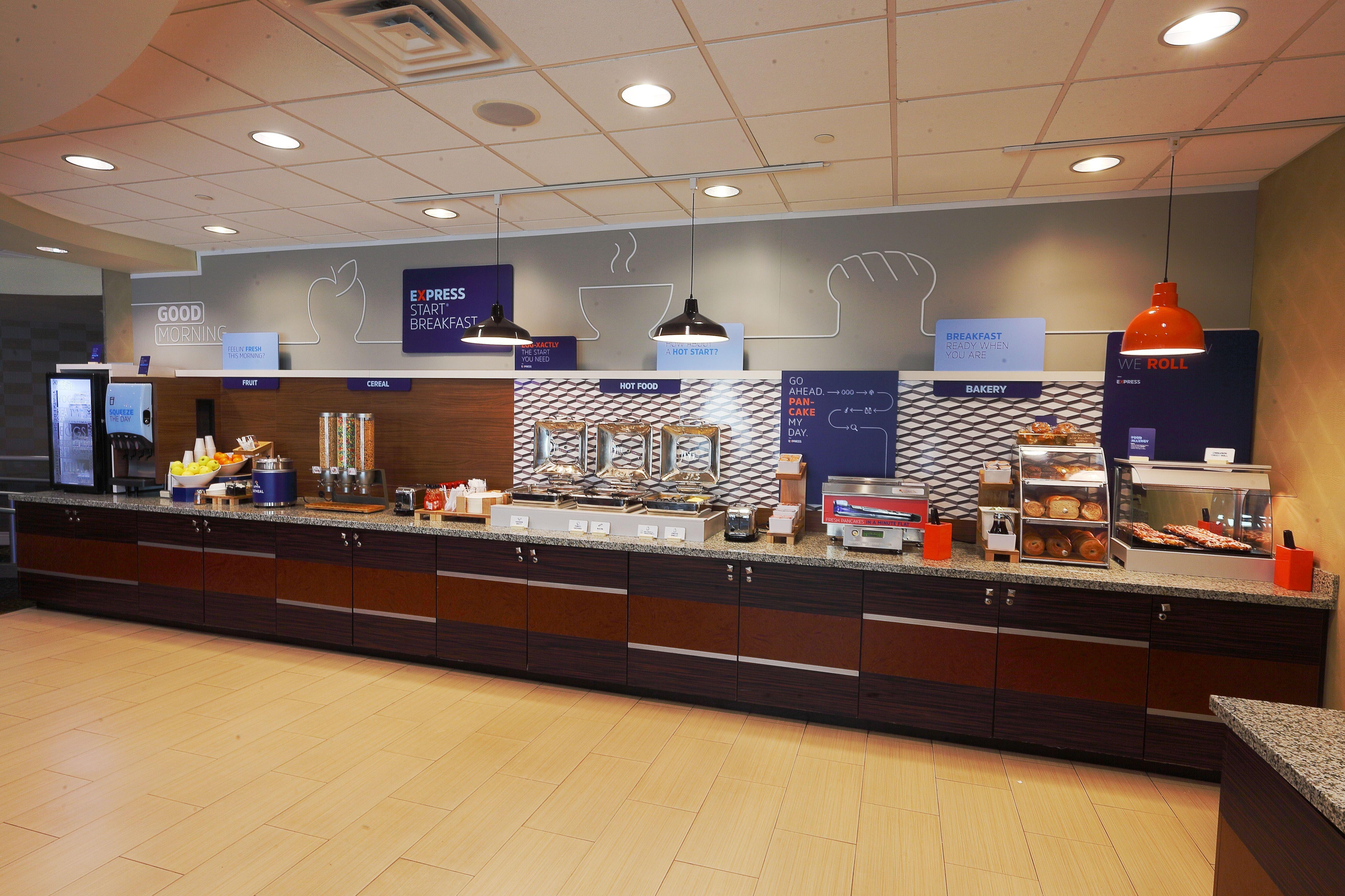 Holiday Inn Express Pittsburgh West - Greentree, An Ihg Hotel Crafton Екстериор снимка