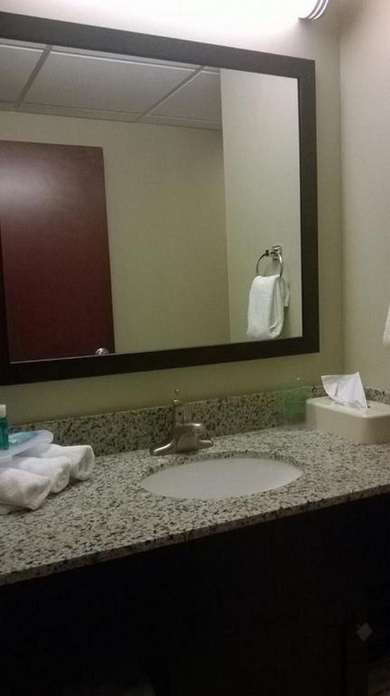 Holiday Inn Express Pittsburgh West - Greentree, An Ihg Hotel Crafton Екстериор снимка