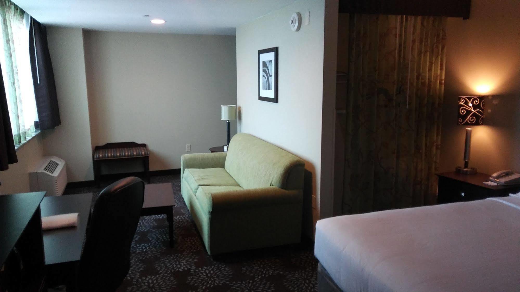 Holiday Inn Express Pittsburgh West - Greentree, An Ihg Hotel Crafton Екстериор снимка